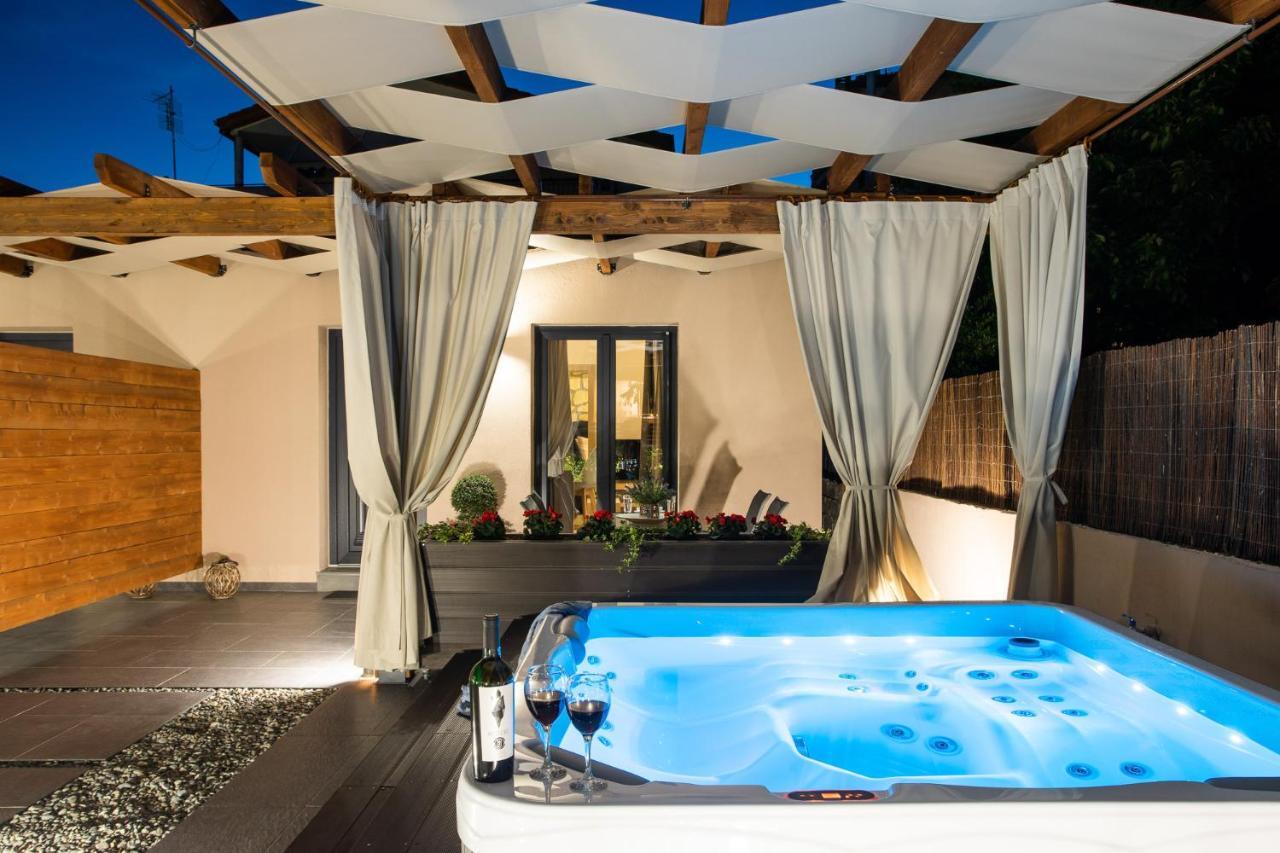 Meteora Boutique Villa A 卡兰巴卡 外观 照片