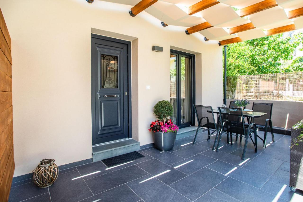 Meteora Boutique Villa A 卡兰巴卡 外观 照片